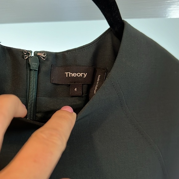Theory dark green shift dress Size 4 - Picture 2 of 2